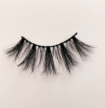 Load image into Gallery viewer, Savage Lash Set | Simply SHE
